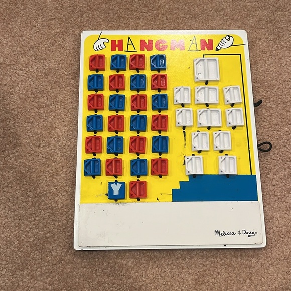 Melissa and Dough Wooden travel hangman game board - Picture 15 of 17